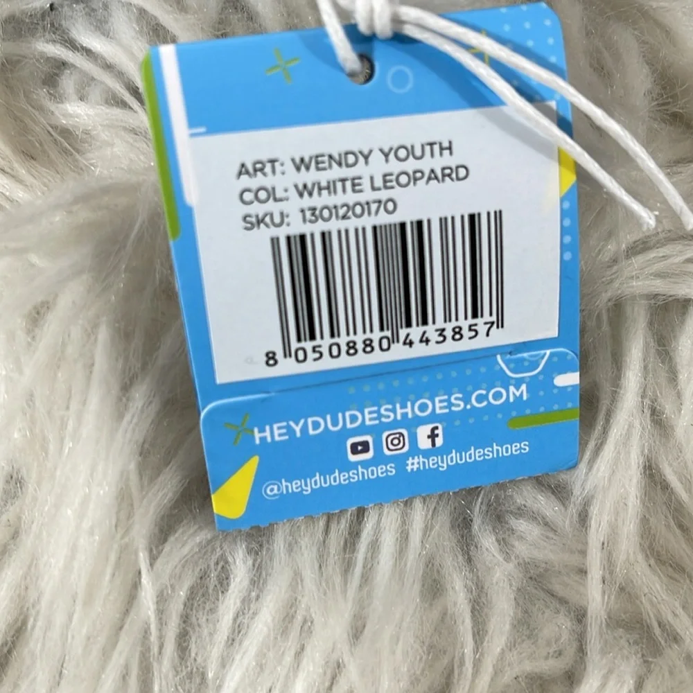 Hey Dude Colorful Hearts Girl’s Wendy Toddler Slip On – White Leopard Size 4 NEW - Picture 13 of 14